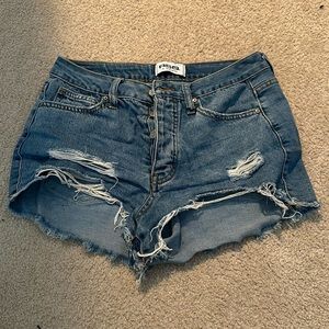 The softest material and super comfy, vintage, high-rise, jean shorts